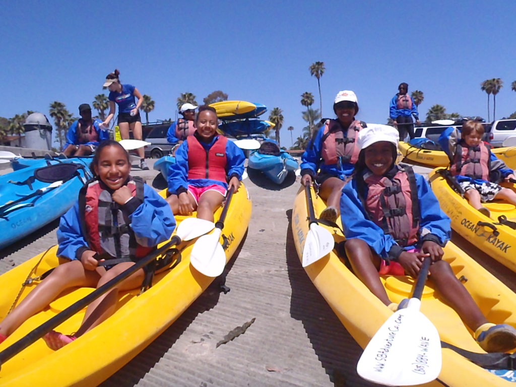 What are fun activities to do in the Santa Barbara Harbor?